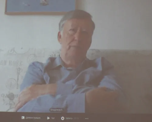 В. Калашников