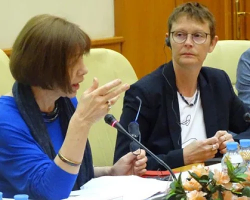 	 Ольга Михайловна Здравомыслова, д. филос. наук, исполнительный директор Горбачёв-Фонда; Клаудиа Кроуфорд, руководитель Фонда Конрада Аденауэра в Российской Федерации