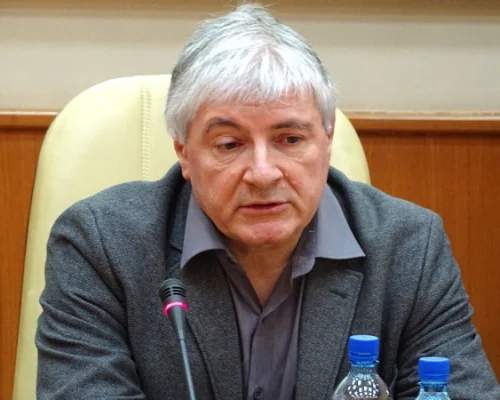 	 Александр Филиппов (МВШСЭН)