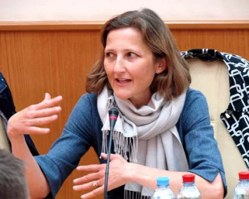 	 Штефани Рикарда Роос