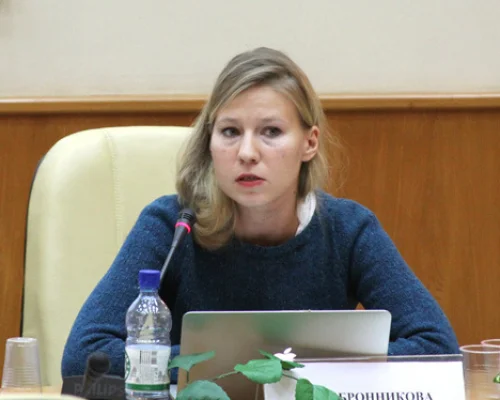 	 Ольга Бронникова, Институт Гренобля, Франция