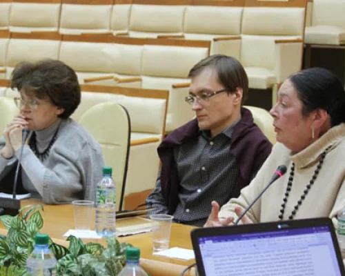 	 Т.Ворожейкина, Д.Логинов и Е.Авраамова