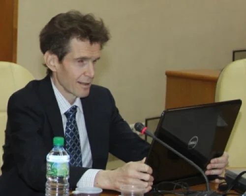 Марк Крамер