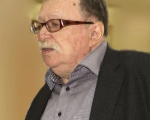 Владимир Петухов