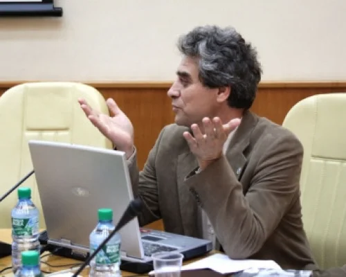 Сергей Захаров