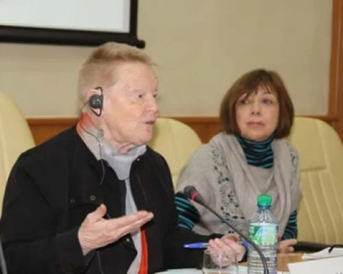 К. Митчел, О. Здравомыслова