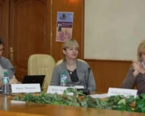 В. Михайлин, Ж. Чернова и Л. Попкова