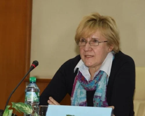 Л. Попкова, директор Гендерного центра (Самарский государственный университет)