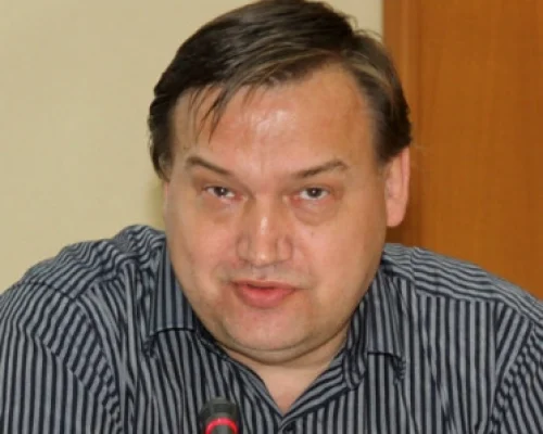 Олег Подвинцев, Пермский филиал Института философии и права по исследованию политических институтов и процессов.