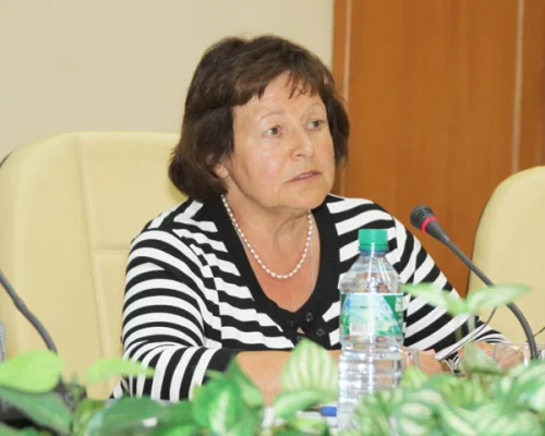 Леокадия Дробижева