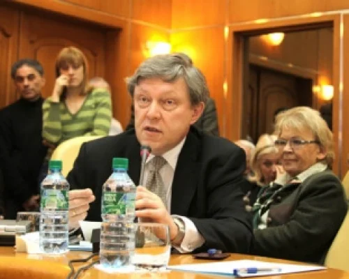 Григорий Явлинский