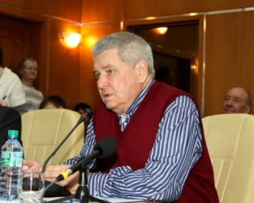 Юрий Афанасьев