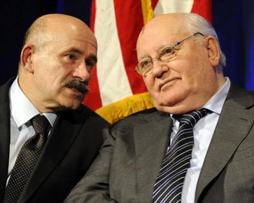 Pavel Palazhchenko, Mikhail Gorbachev, Lafayette College, USA. Oct. 19, 2011