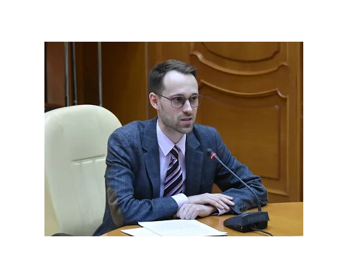	 К. Краснослободцев