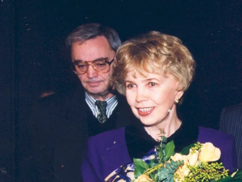 Карагезьян К.К., Горбачева Р.М. 1998 г.