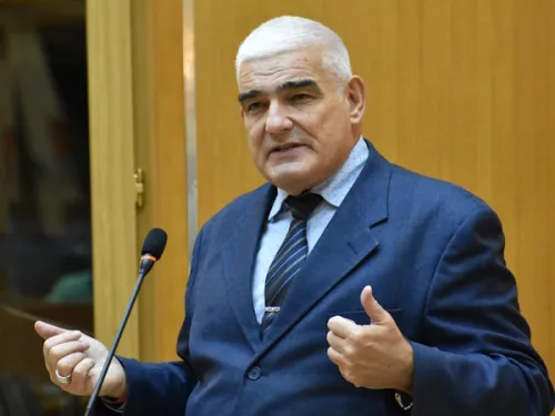 А. Рябов