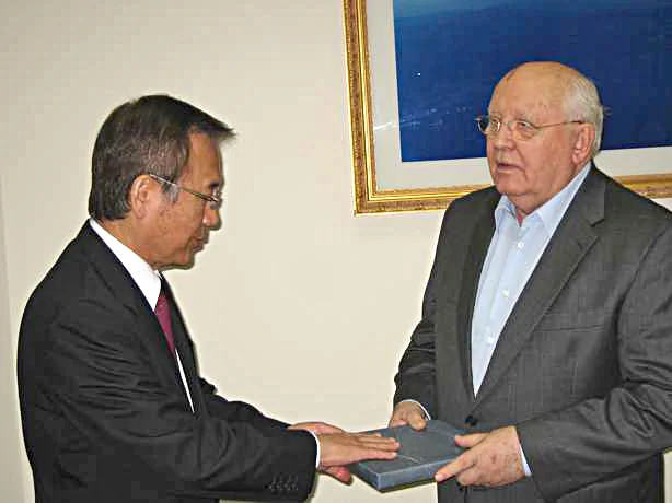 М.С. Горбачев принял мэра города Хиросима