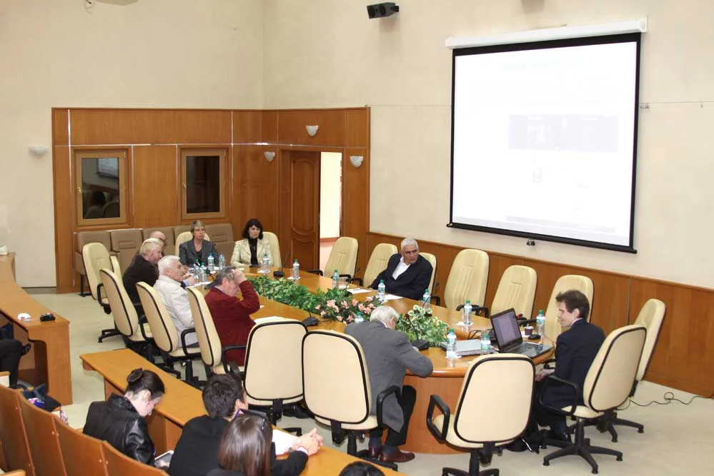 The Expertise Round Table – presentation by Mark Kramer themed “Reagan, Bush and Gorbachev: Talks between the Superpowers and the End of the Cold War”