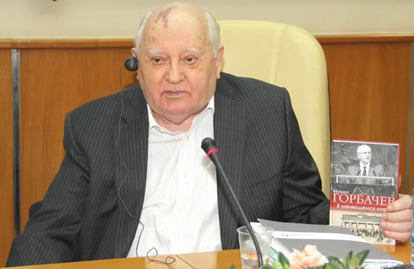 М.С.Горбачев представил журналистам свою новую книгу