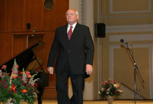 Перестройка: 20 лет спустя