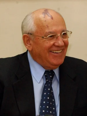 За что мы должны быть благодарны Горбачеву